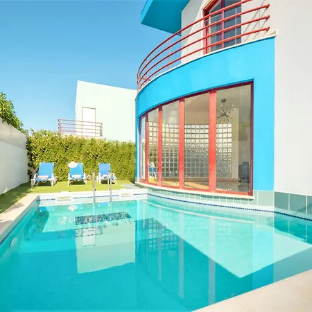 Villa Holiday Home In Albufeira Near Marina Albufeira