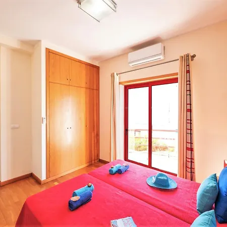 Villa Holiday Home In Albufeira Near Marina Albufeira
