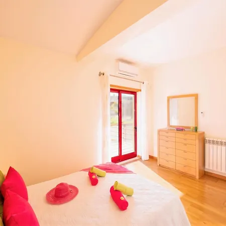 Villa Holiday Home In Albufeira Near Marina
